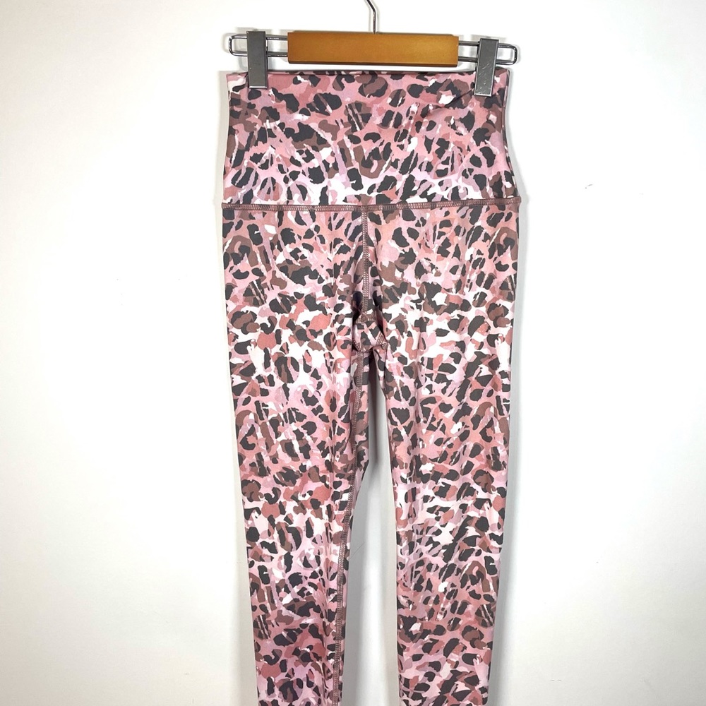 Perfect condition, very comfortable and they make a nice shape.